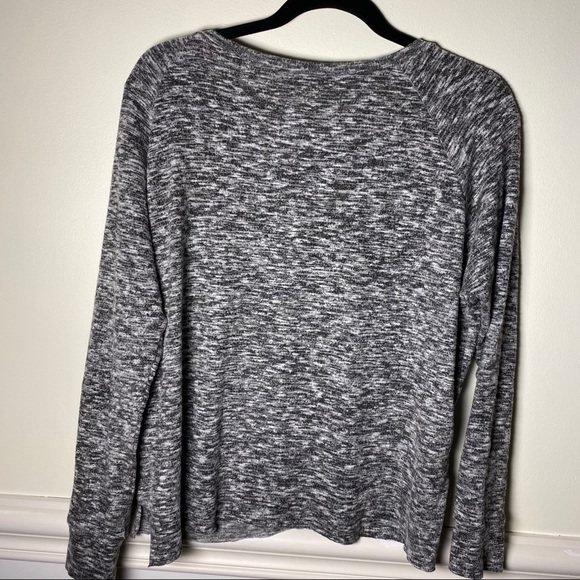 Grey Loose Long-sleeve - Picture 3 of 3